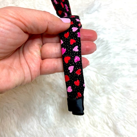 HANDMADE Heart Bow Tie Headband - Picture 5 of 14